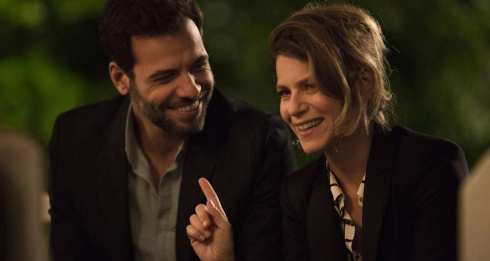 1089831_papa-ou-maman-la-nouvelle-comedie-francaise-web-tete-0204129502373