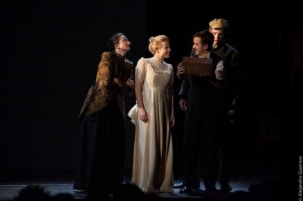 le_cercle_des_illusionistes_comedie_des_champs_elysees_paris_3