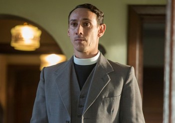 Grantchester_Al_Weaver_As_Leonard_Ep6_t700